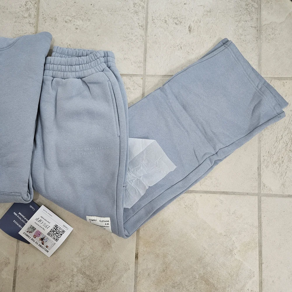 Comfrt Slate Jogger Flare Leg Set- Medium/small - Picture 3 of 11